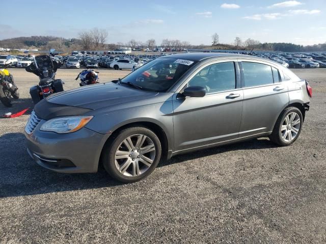 2013 Chrysler 200 LX