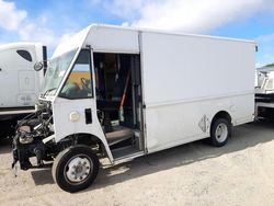 Freightliner salvage cars for sale: 2017 Freightliner Chassis M Line WALK-IN Van