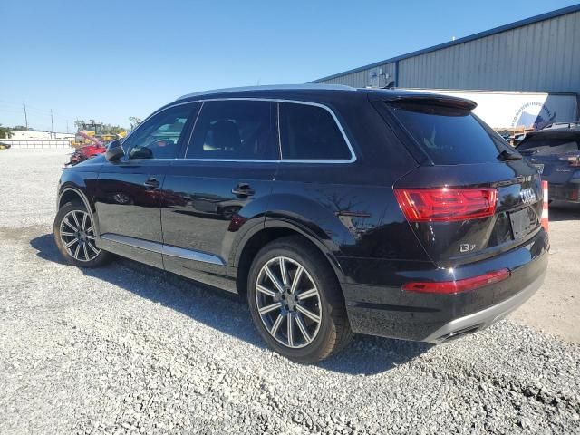 2019 Audi Q7 Premium Plus