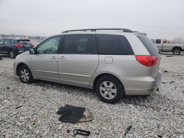 2010 Toyota Sienna CE