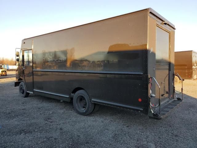 2009 Freightliner Chassis M Line WALK-IN Van