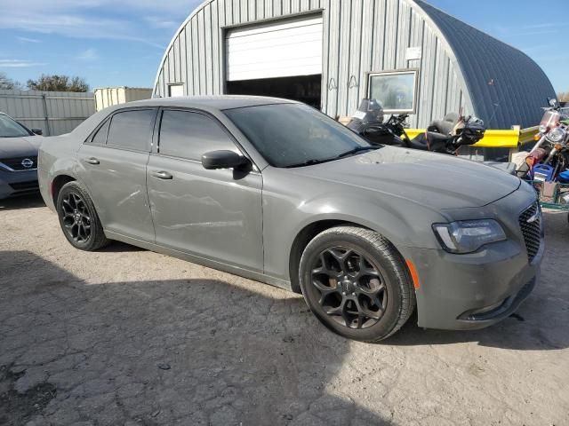 2019 Chrysler 300 S