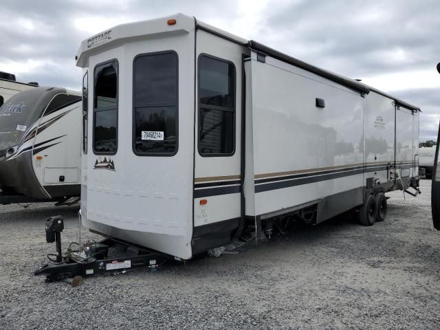 2022 Cedar Creek 5th Wheel