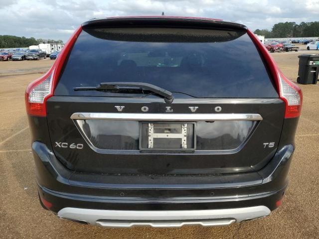 2017 Volvo XC60 T5 Dynamic