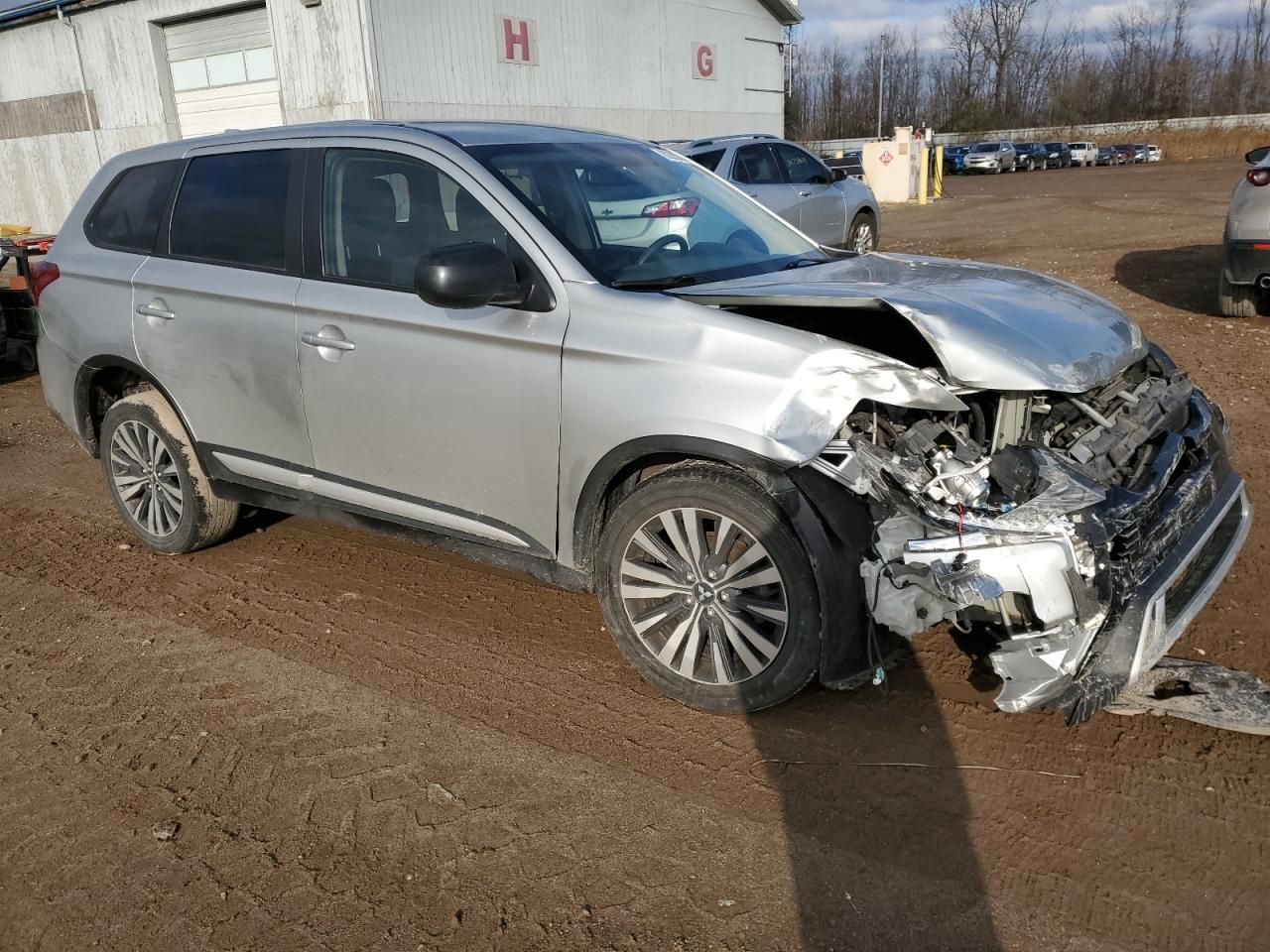 2020 Mitsubishi Outlander se