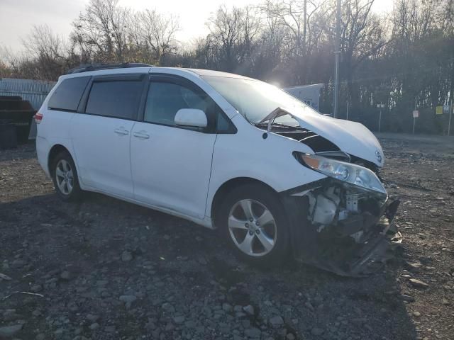 2012 Toyota Sienna LE