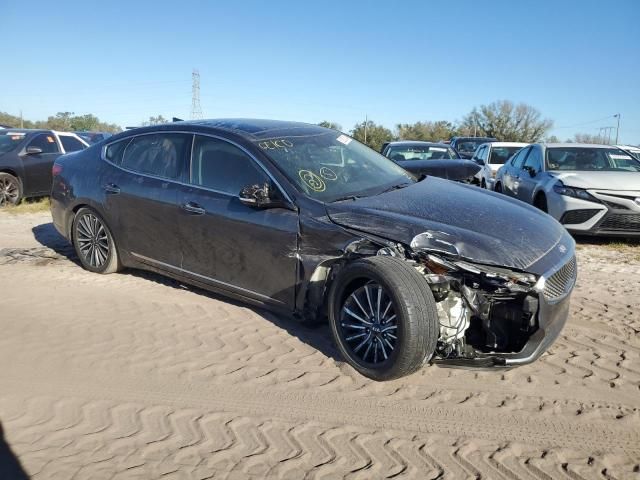 2017 KIA Cadenza Premium