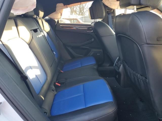 2023 Porsche Macan s