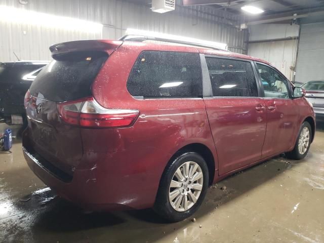 2015 Toyota Sienna LE