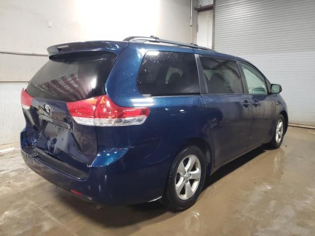 2012 Toyota Sienna LE