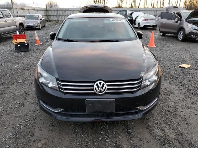 2014 Volkswagen Passat S