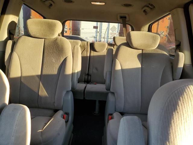 2008 KIA Sedona EX