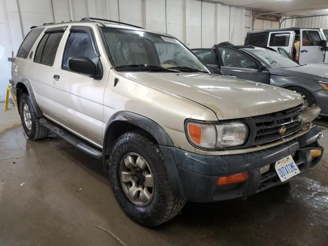 1996 Nissan Pathfinder LE