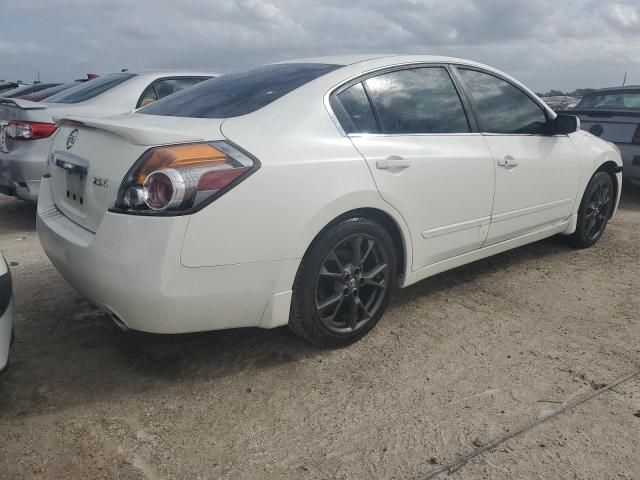 2011 Nissan Altima Base