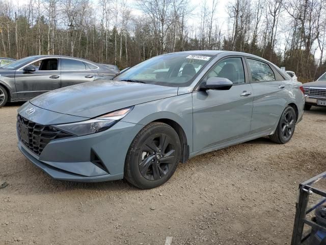 2022 Hyundai Elantra SEL