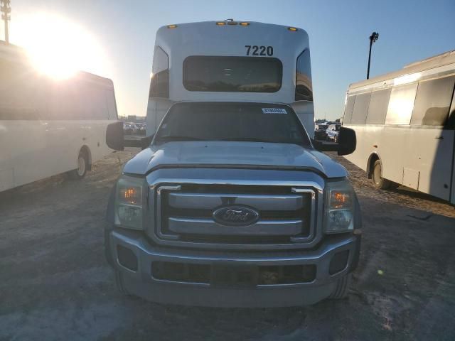 2013 Ford F550 Super Duty