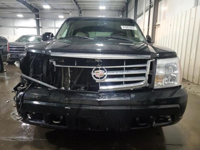 2005 Cadillac Escalade Luxury