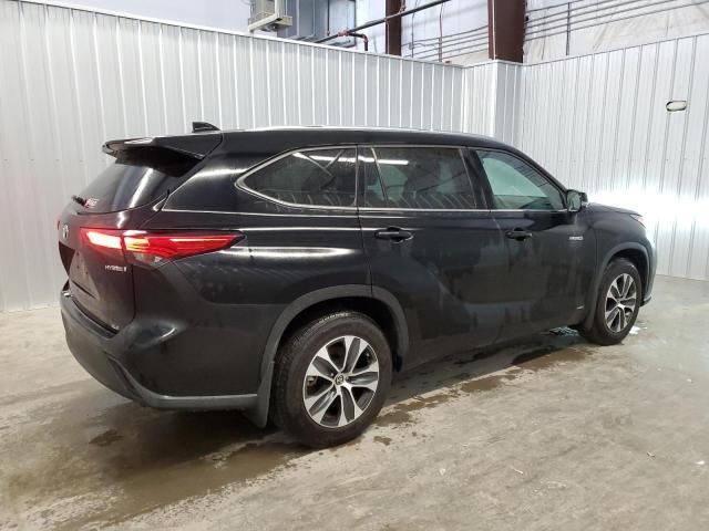 2020 Toyota Highlander Hybrid XLE