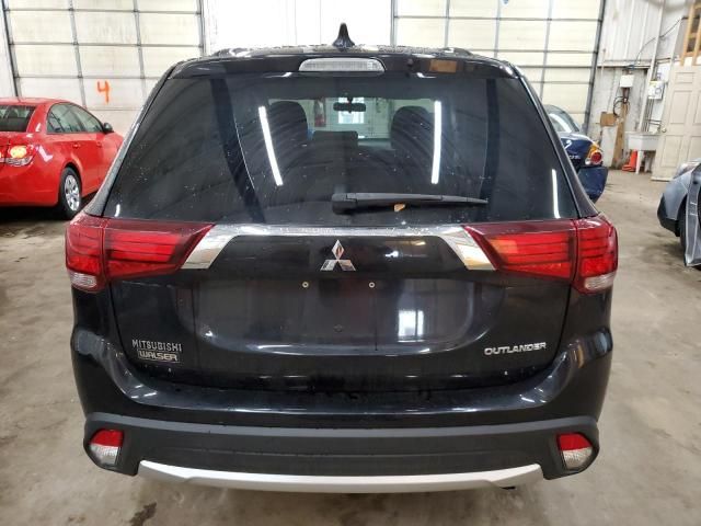 2018 Mitsubishi Outlander SE