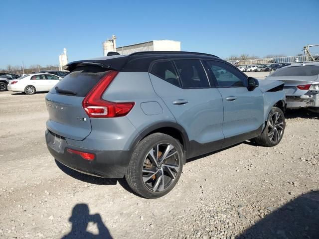 2021 Volvo XC40 T5 R-Design