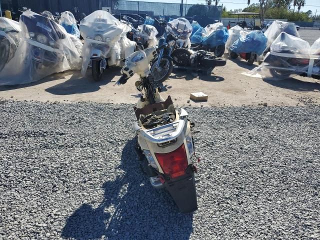 2012 Kymco Usa Inc Like 200I