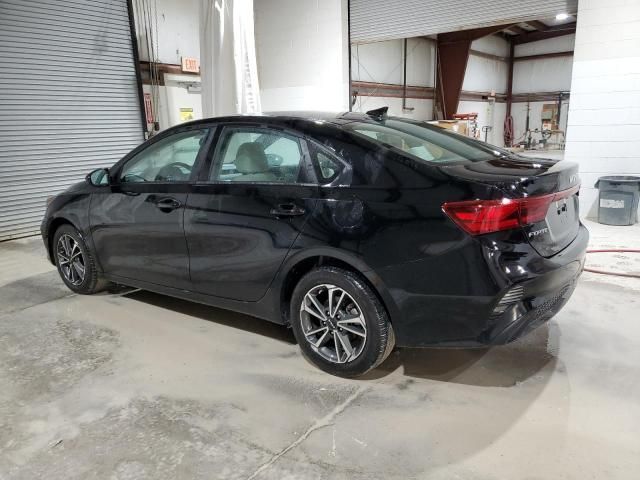 2023 KIA Forte LX