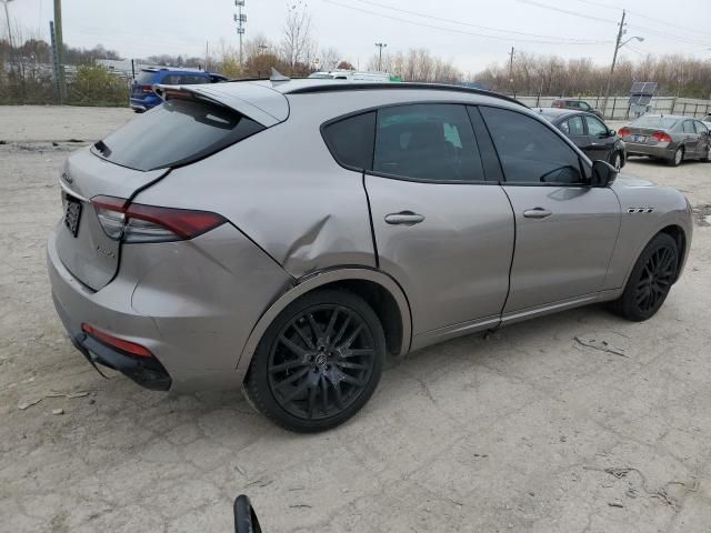 2021 Maserati Levante Sport