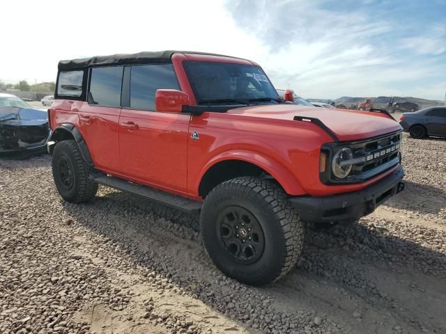 2022 Ford Bronco Base