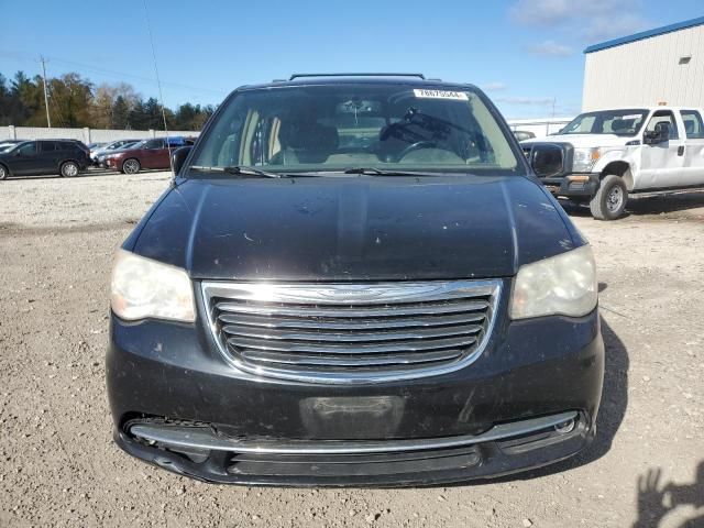 2012 Chrysler Town & Country Touring