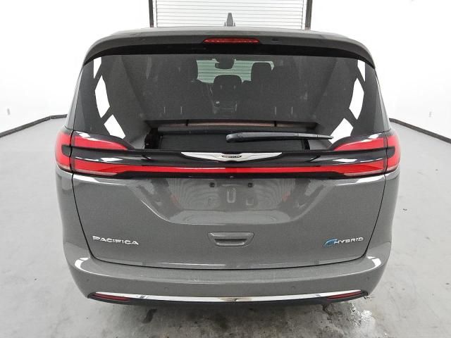 2022 Chrysler Pacifica Hybrid Limited