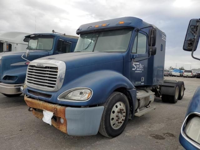 2007 Freightliner Conventional Columbia