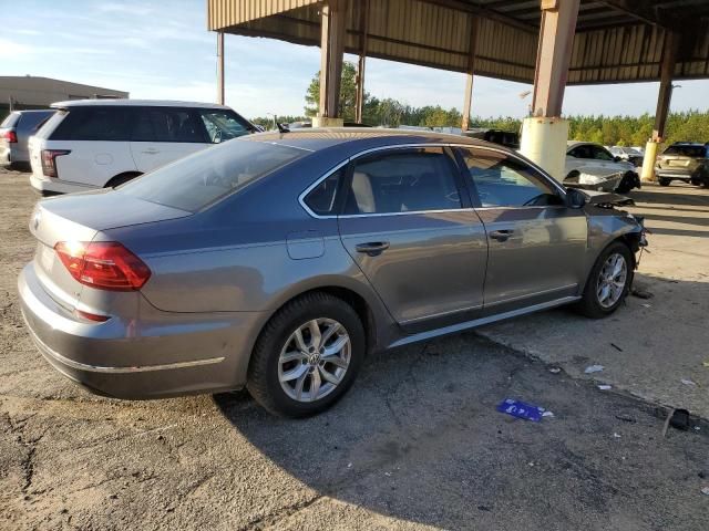 2016 Volkswagen Passat S