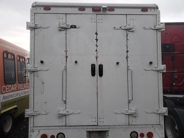 2007 Freightliner Chassis M Line WALK-IN Van