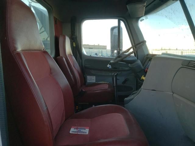 2007 Freightliner Columbia 112