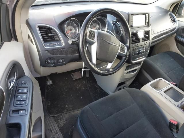 2012 Chrysler Town & Country Touring