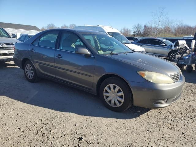 2005 Toyota Camry LE