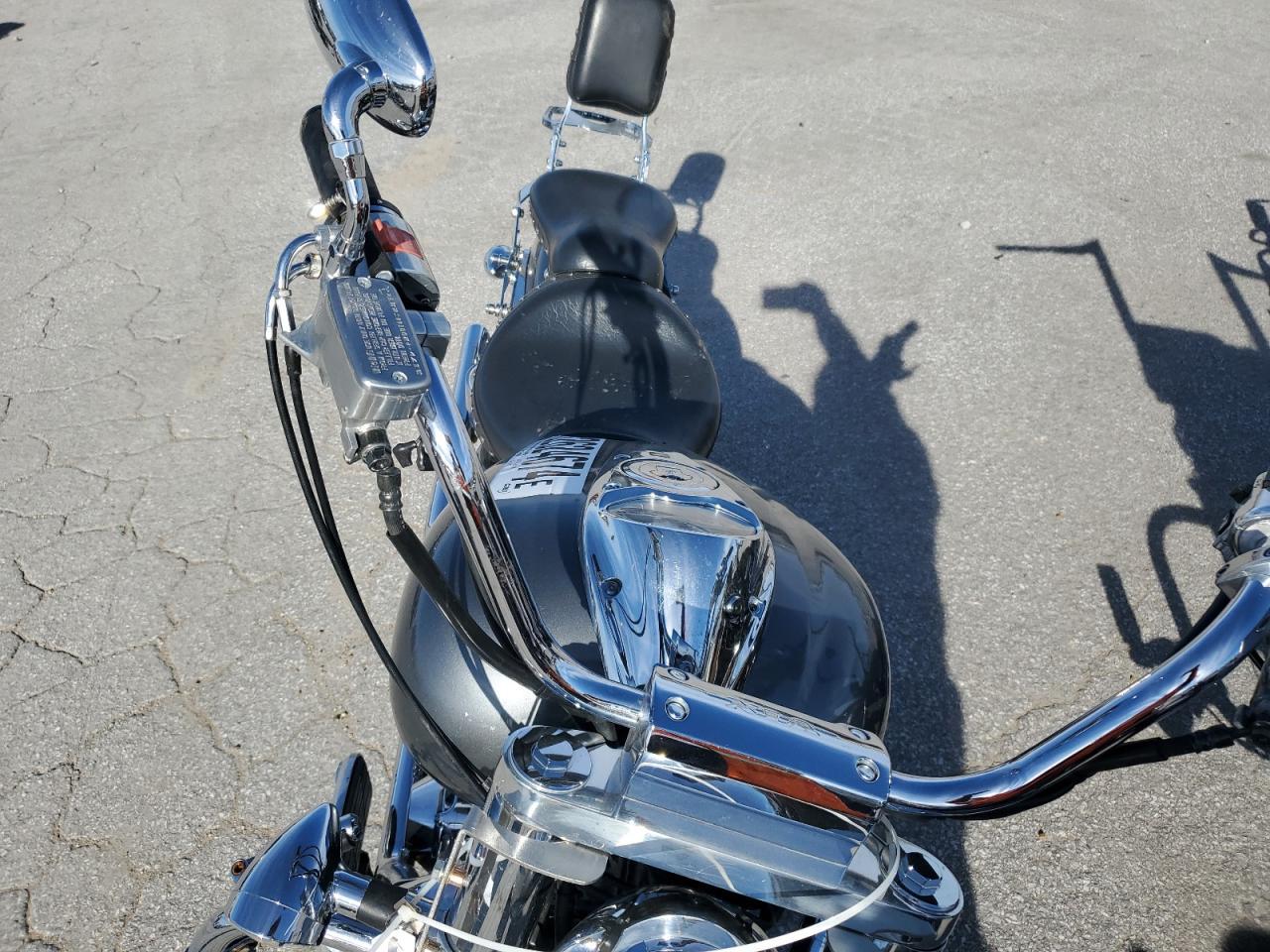 2005 Honda VTX1800 S2