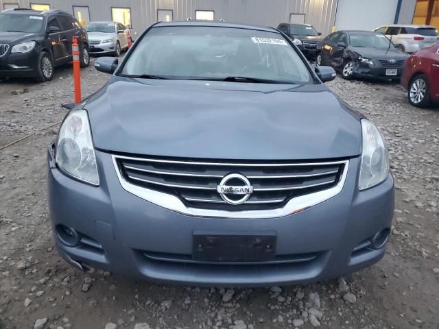 2010 Nissan Altima Base