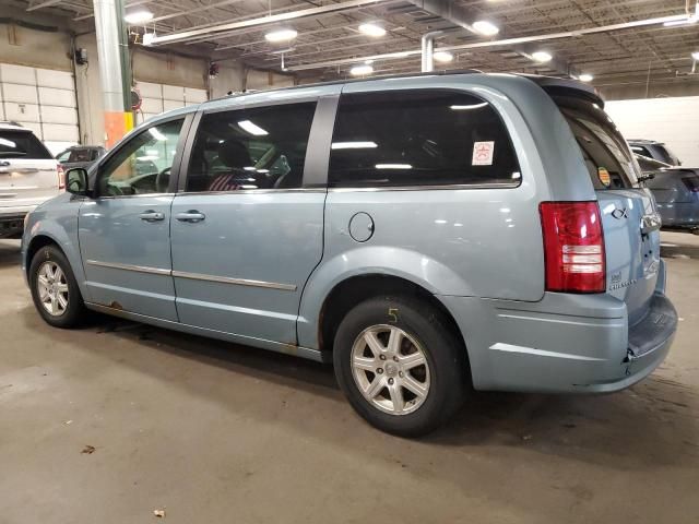 2009 Chrysler Town & Country Touring