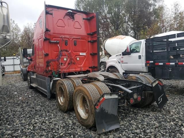 2017 Freightliner Cascadia 125