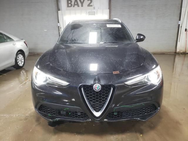 2018 Alfa Romeo Stelvio TI