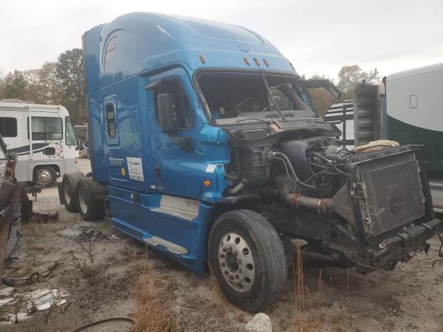 2017 Freightliner Cascadia 125