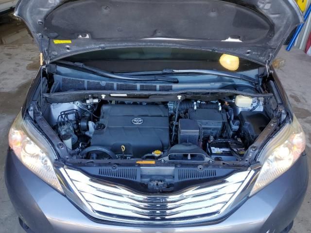 2015 Toyota Sienna XLE