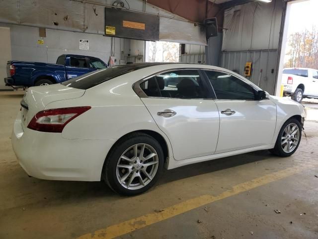 2010 Nissan Maxima S