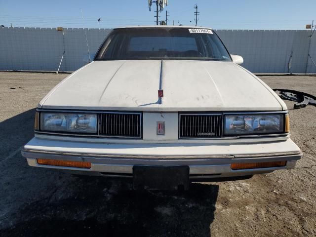 1988 Oldsmobile Delta 88 Royale Brougham