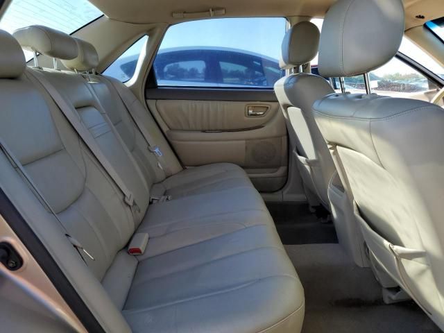 2002 Toyota Avalon XL