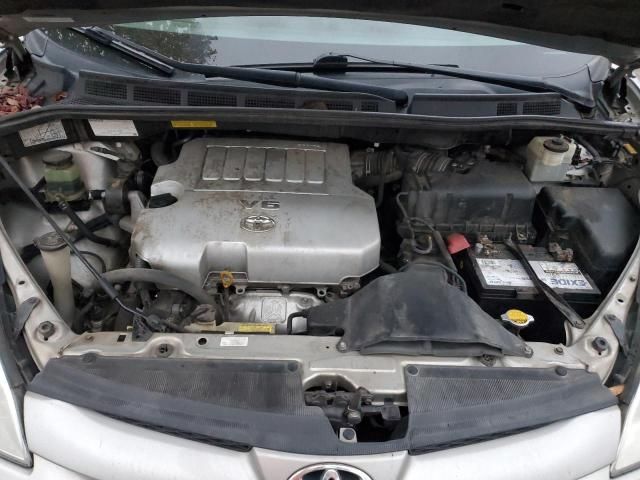 2007 Toyota Sienna LE