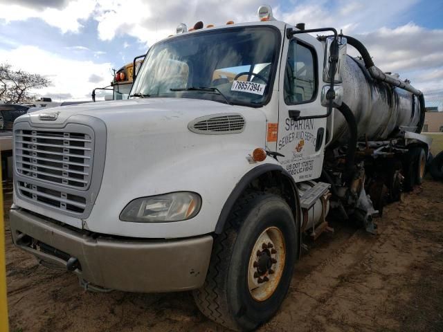 2006 Freightliner M2 112 Medium Duty