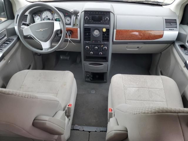 2008 Chrysler Town & Country Touring