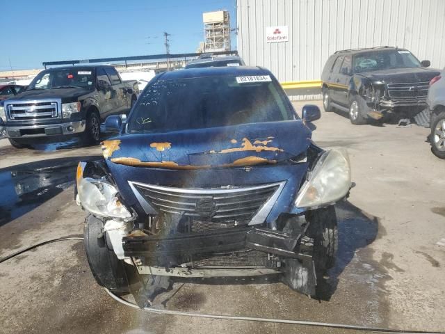 2013 Nissan Versa S